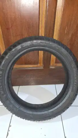 Ban Tubles Michelin 110/70 - 13