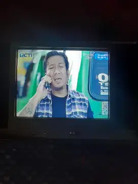 Tv tabung Sharp 29 in,,gambar bagus.kel.tv dan remot aja.