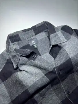 H&M Relaxed Fit Flannel Shirt
