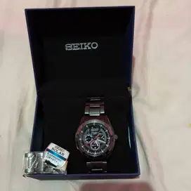 Seiko chrono solar