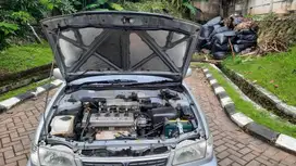 Toyota Corolla 2000 Bensin