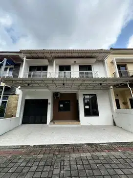Disewakan rumah 2 lantai belakang hotel hyatt jogjakarta