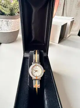 JAM TANGAN ORI BULOVA TWO TONE CRYSTAL BEZEL