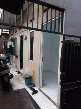 Kontrakan ditengah kota tangerang