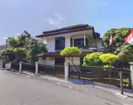 DIJUAL RUMAH LUAS NYAMAN DI GUNUNG BATU PASTEUR BANDUNG UTARA