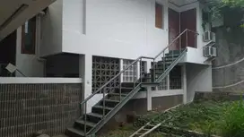 Disewakan Rumah Mewah Modern Strategis Di Jalan Terusan Sutami Bandung