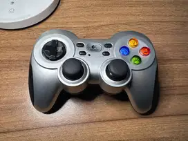 Gamepad logitech F710 Jarang Dipakai