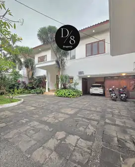 Rumah di KEMANG DALAM. LT.853/LB.400. 5BR. 5Bath. SHM. Harga 23M.