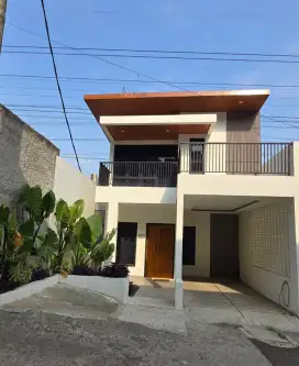 SV-AR| Rumah Hoek Dalam Cluster - 2 Lantai, Tenang, Cinere, Depok