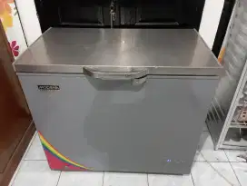 Freezer modena digital 200 liter