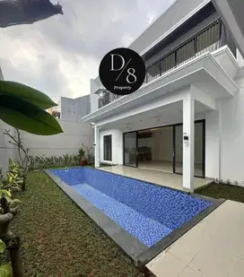Rumah di CILANDAK. LT.373/LB.500. 5BR. 5Bath. Harga 18,65M