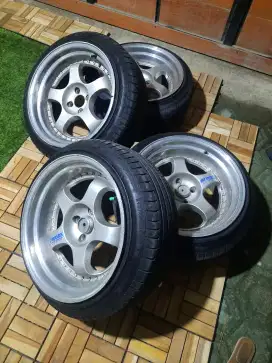 Velg Work Meister R17 PCD 4x100 Lebar 9/10 Ban Accelera 215/45/17 2025