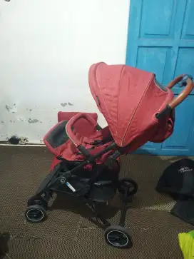 Jual stroller kondisi 90%