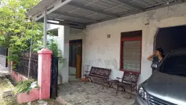 Rumah luas 200 meter