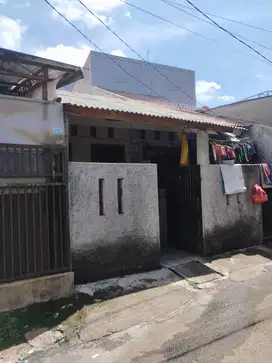 Kontrakan petakan nyaman rempoa bintaro lebak bulus