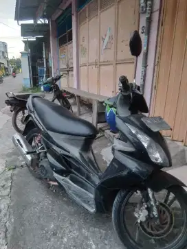 Suzuki Skywave 2008