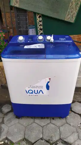 Mesin cuci 2 tabung Aqua Masih normal