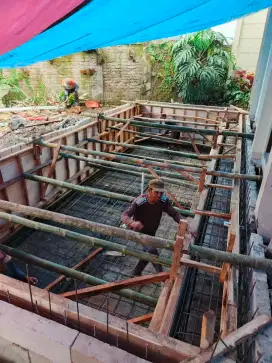 KONTRAKTOR PEMBUATAN DAN PERAWATAN KOLAM RENANG
