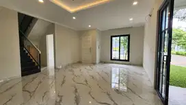 Rumah baru hook american classic di BSD