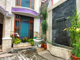 Kost Mahasiswi dan Karyawan Putri