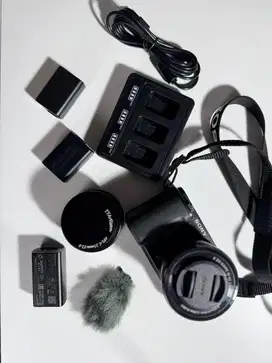 Dijual camera kamera mirrorless Sony ZV-E10 full set