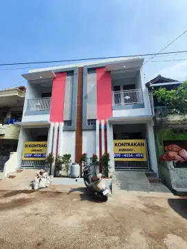 Di kontrakan rumah 2 tingkat nyaman baru