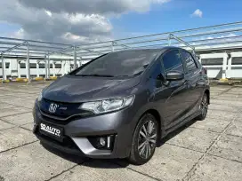 DP 6JT Honda Jazz RS Matic 2015 ISTIMEWA