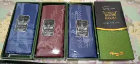 Sarung tenun kayani