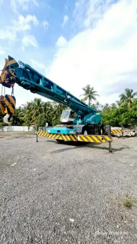 Raughterain crane Kobelco RK450 tahun 2024 capasitas 45 ton