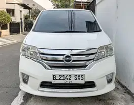 Nissan Serena 2014 Bensin