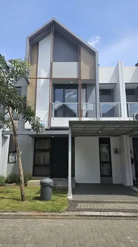 Dijual Rumah 2 Lantai Yuthica Gading Serpong BSD City Tangerang Banten