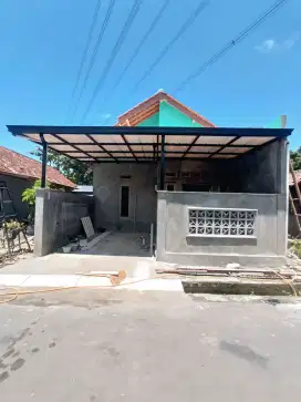 RENOVASI RUMAH RANGKA ATAP BAJA RINGAN PLAVON PVC KANOPI TERAS DLL