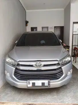 Toyota Kijang Innova Reborn 2.4 V AT