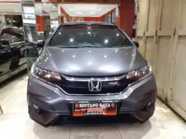KM 31RB!! JAZZ RS AT 2018 GREY / MODEL THN 2019 (BINTANG MOTOR)