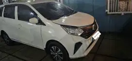 DAIHATSU SIGRA M 1.0 MT 2019 PUTIH