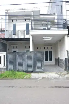Disewa Rumah 2 Lantai di Bukit Cimanggu City, Tanah Sareal, Bogor
