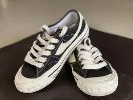 Laundry sepatu spg
