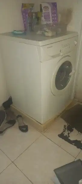 Mesin cuci 1 tabung