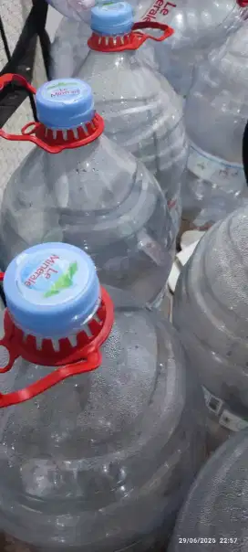 Botol kosong Le Mineral 15L