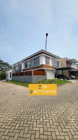 16225 / Jual cepat rumah hoek discovery bintaro dg kolam renang.