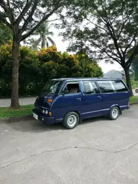 Mitsubishi Colt T Lama