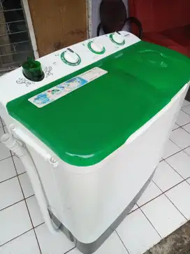 Mesin cuci SANKEN normal bersih Depok 2 timur