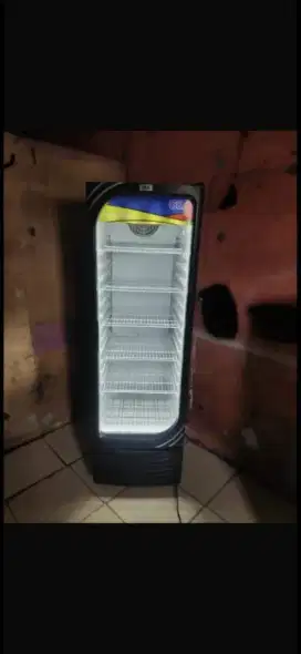 Jual bu showcase / kulkas pendingin ukuran 5 rak merk GEA