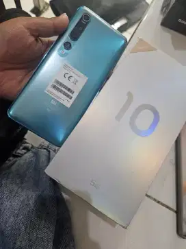 Xiomi mi 10 8/256