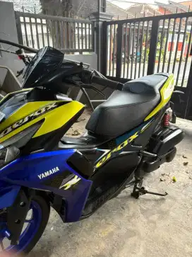 Aerox 2023 CBS biru kuning