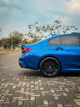 BMW 330i 2021 Bensin