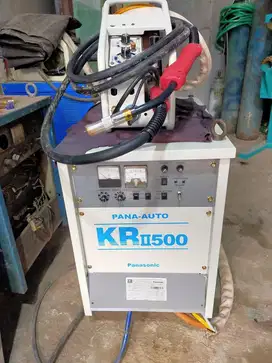 MESIN LAS CO2/MIG/GMAW/FCAW PANASONIC KR2 500A (MADE IN JAPAN)