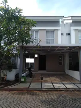 Disewakan rumah murah 2lantai di Cluster Palm Spring JGC siaphuni