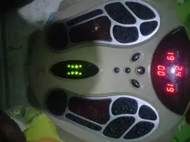 Alat terapi kaki elektronik