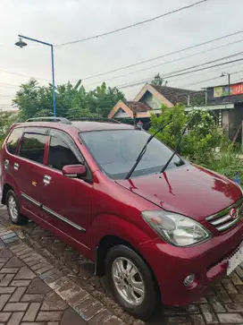 Daihatsu Xenia 2005 Bensin